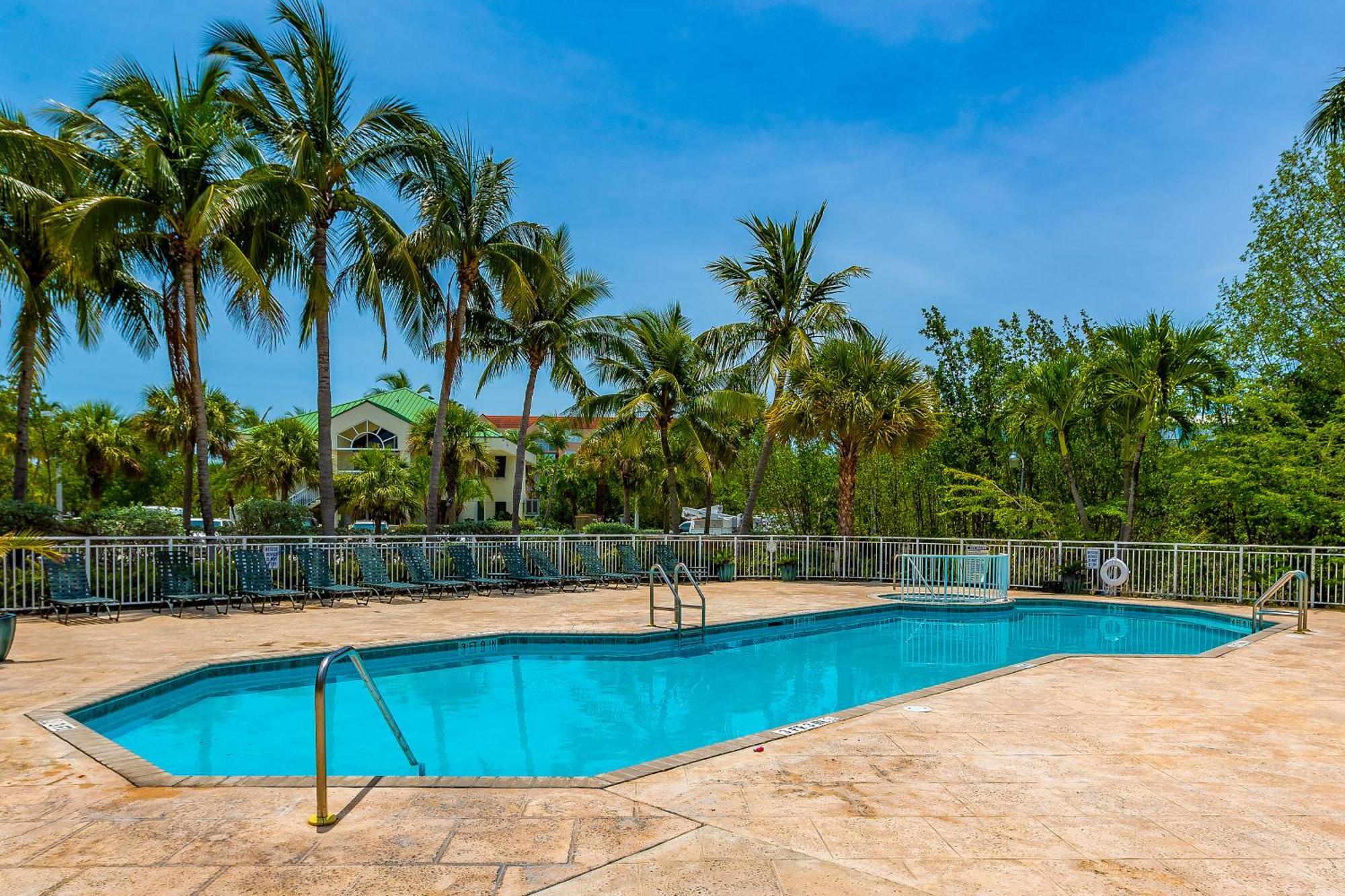 Sunrise Suites Saint Lucia Suite #201 Key West Værelse billede